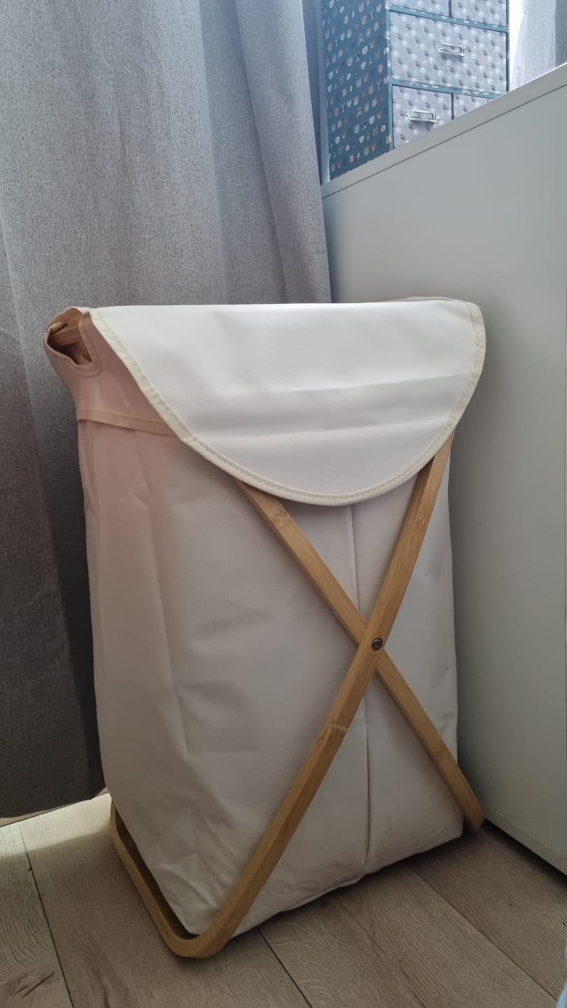 Customer photo review of Canasto Ropa Sucia Plegable De Bambú