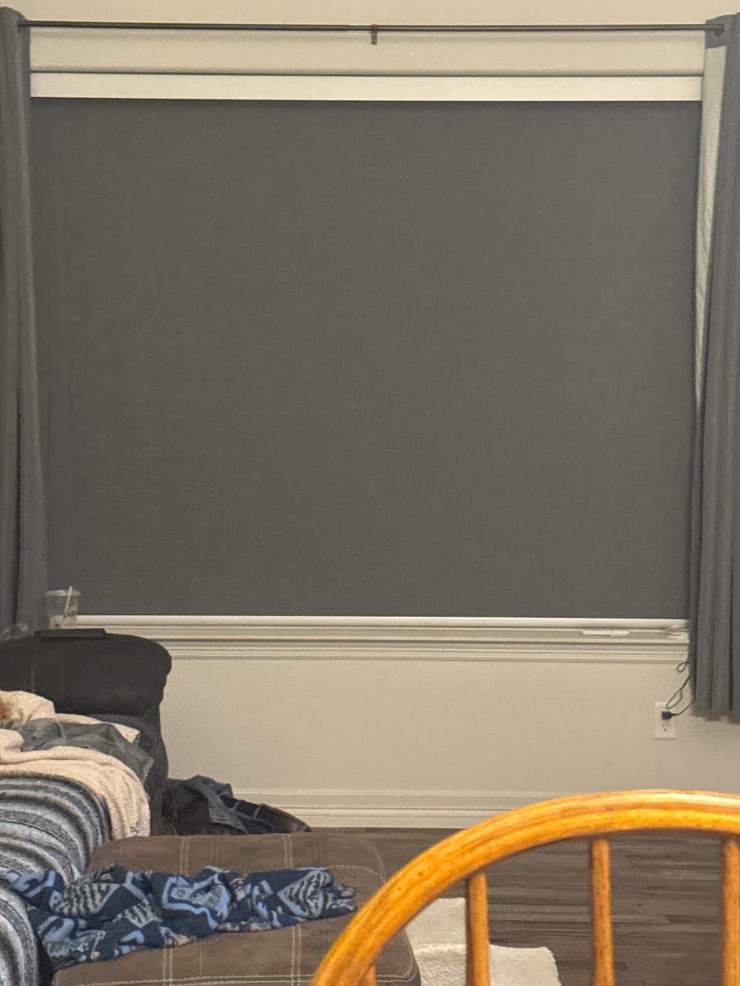 Customer photo review of Bringnox Roller Shade Price Difference