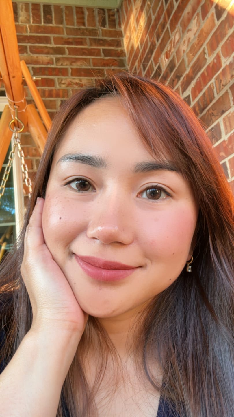 Customer photo review of Hinata Fresh Hazel Brown Prescription Colored Contact Lenses