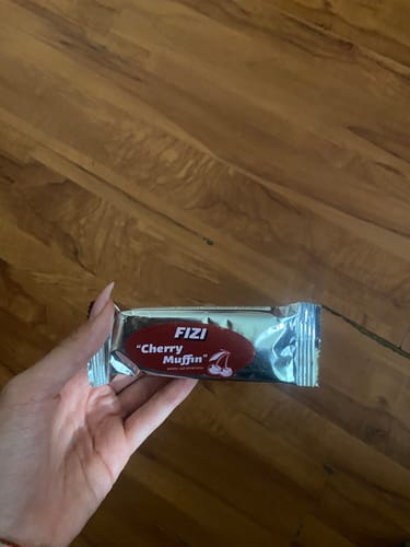 Customer photo review of Cherry Muffin