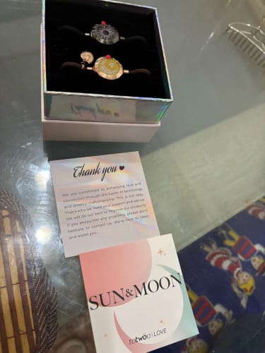 Customer photo review of Long-distance bracelets Light + Vibration