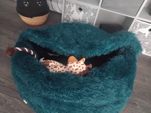 Customer photo review of Super Plush Cove Bed