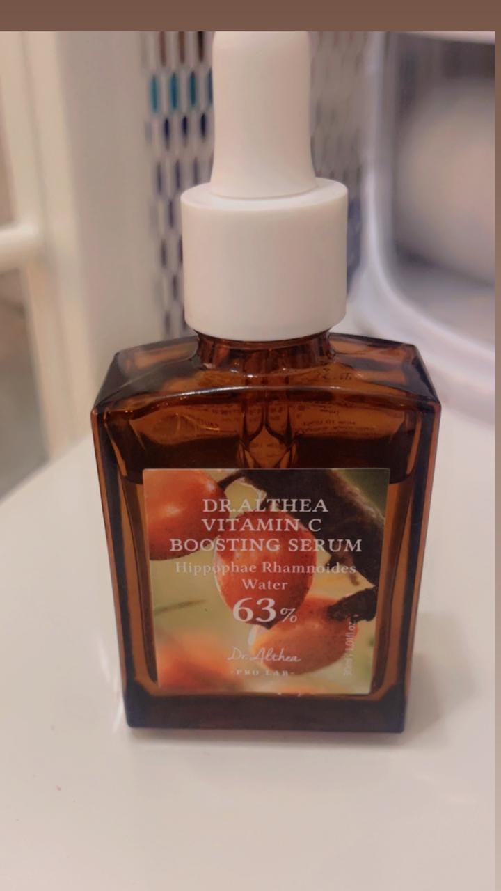 Customer photo review of سيرم فيتامين سي المعزز من دكتور ألثيا - 30مل