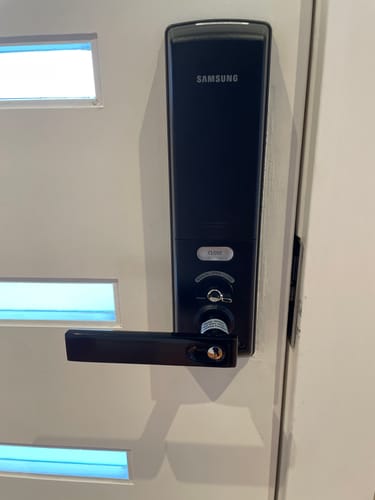 Customer photo review of Samsung SHP-DH537