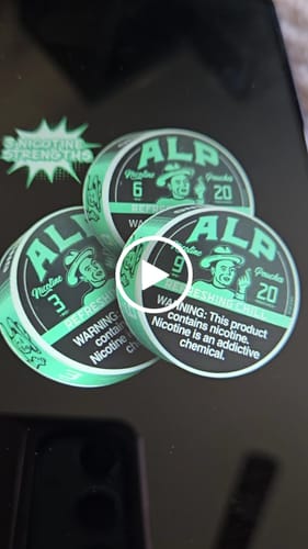Customer video review of Refreshing Chill Nicotine Pouches