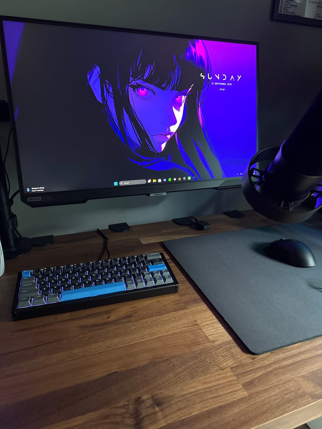 Customer photo review of IQUNIX EZ60/EZ63 Magnetic Switch Gaming HE Keyboard