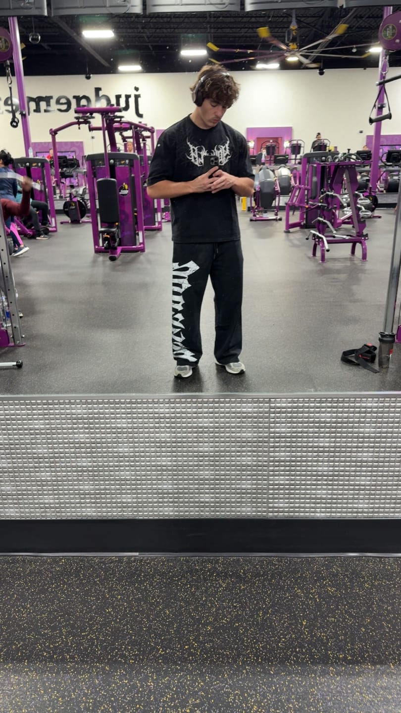 Customer photo review of 4149 - Gothic Tees