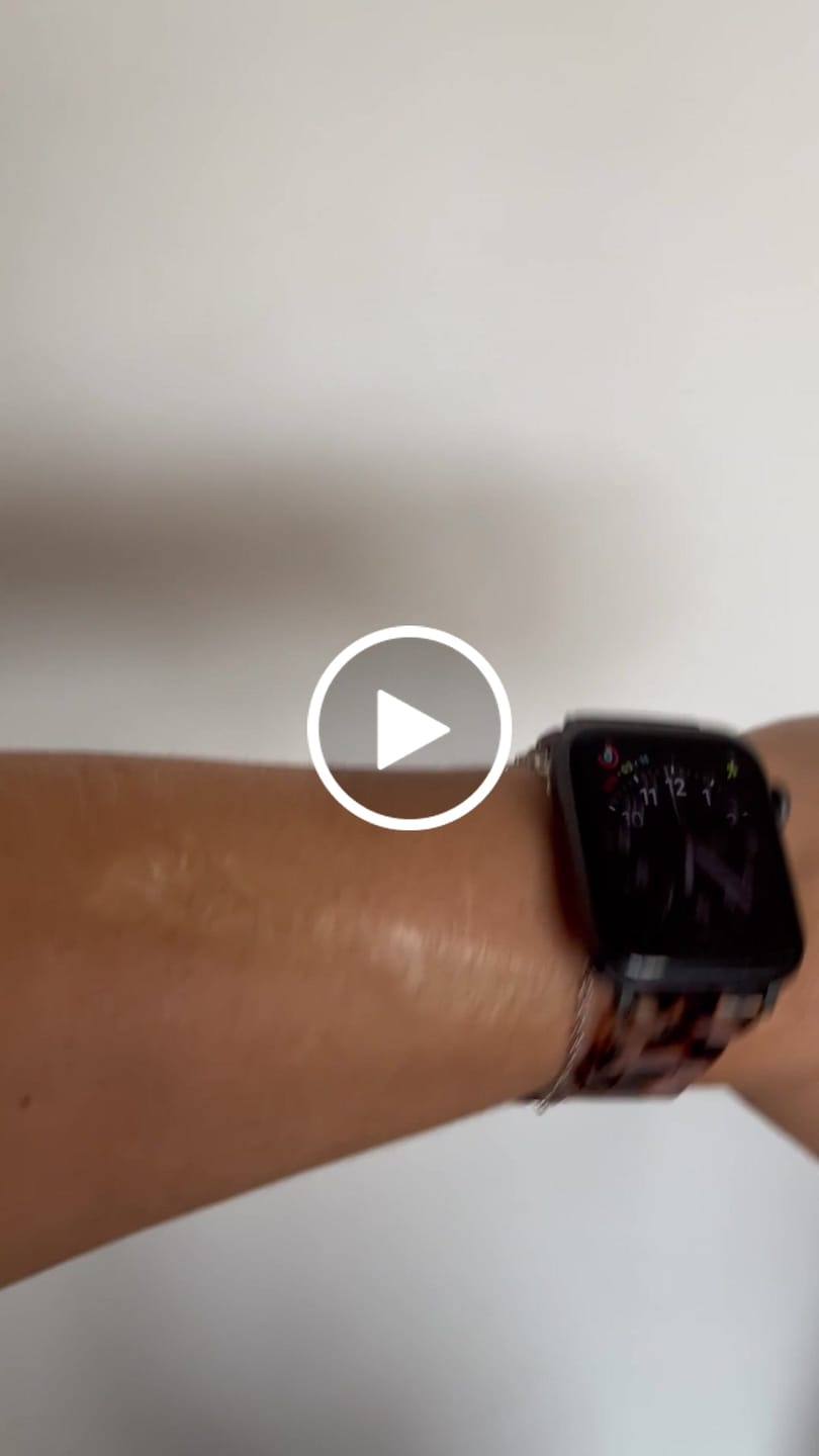 Customer video review of Perla Ceramic Strap