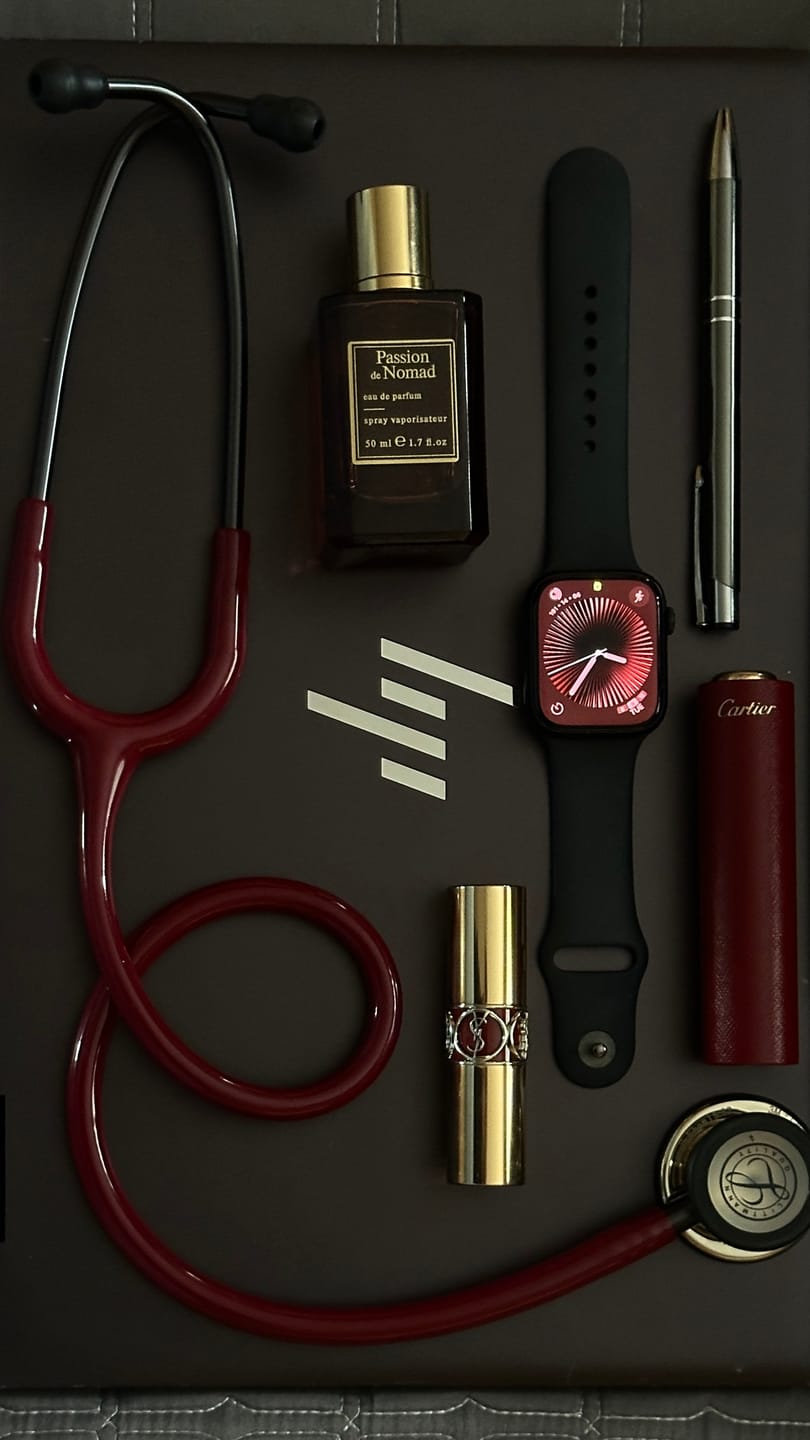 Customer photo review of Littmann Classic III Monitoring Stethoscope: Champagne & Burgundy 5864