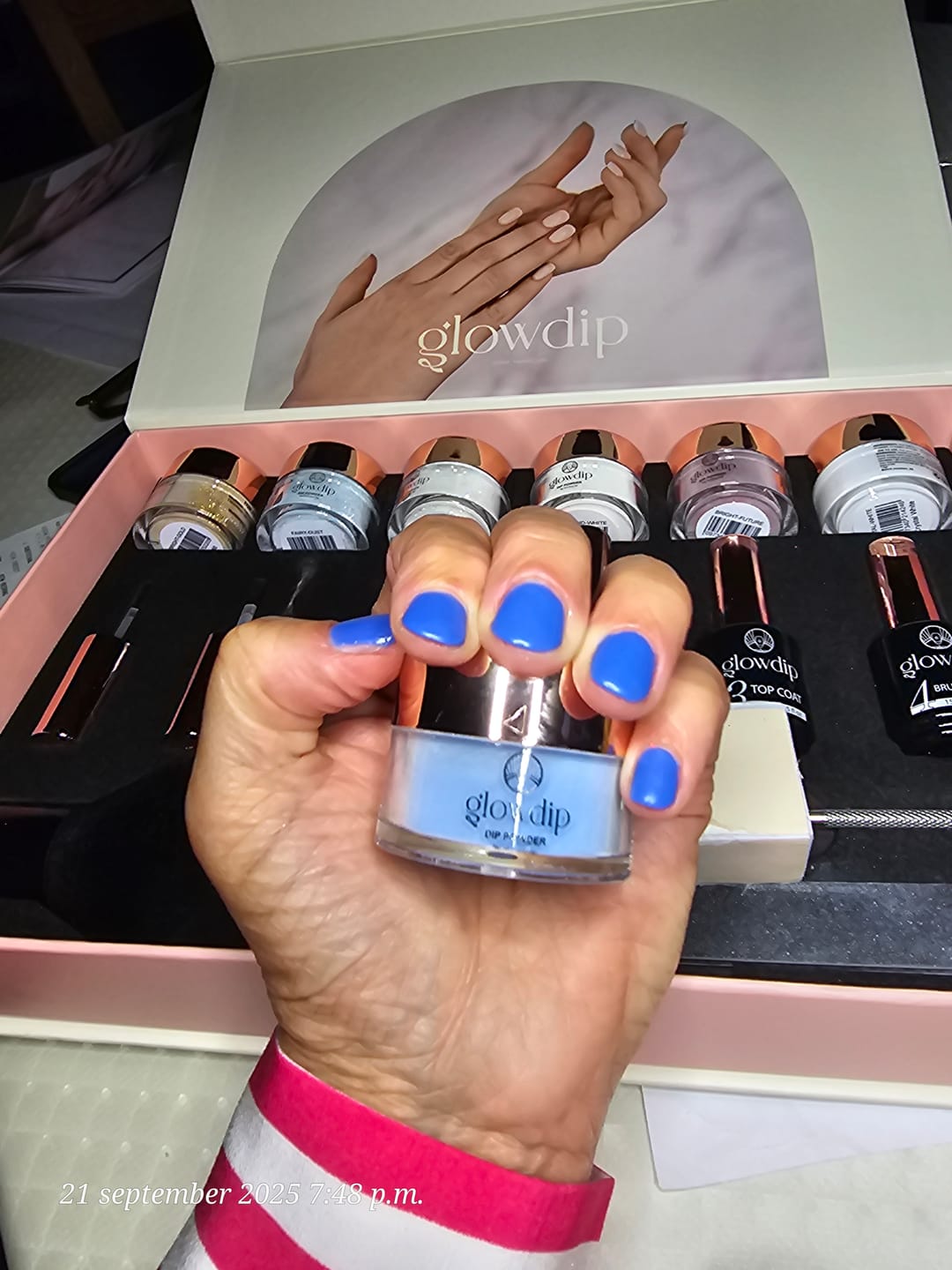 Customer photo review of Ocean Breeze Dipping Powder