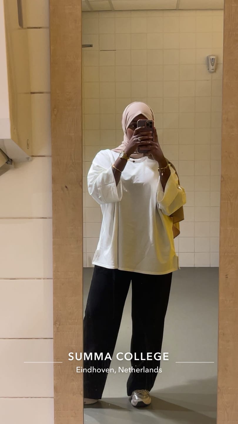 Customer photo review of Essential Oversized Tee
