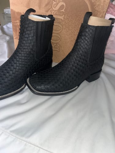 Customer photo review of Matte Black Basketweave Leather Botines - Square Toe