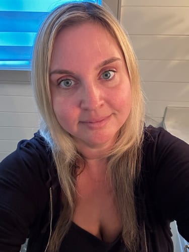 Customer photo review of 5 Pack Spray Tans - Mystic or VersaSpa