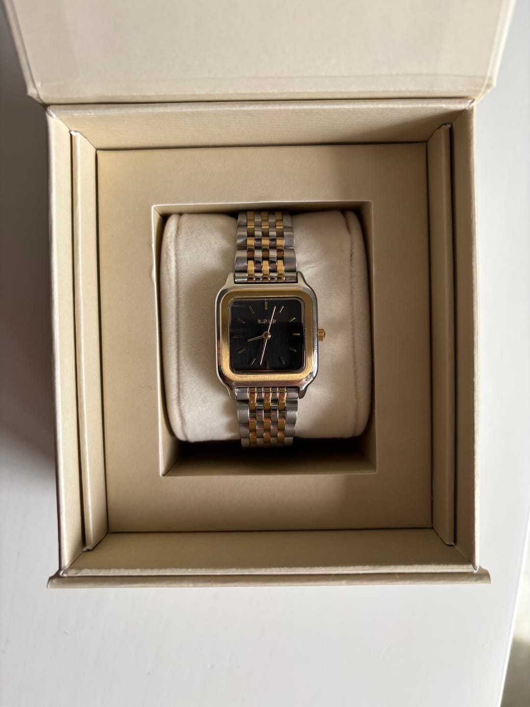 Customer photo review of Macy Black Gold Silver