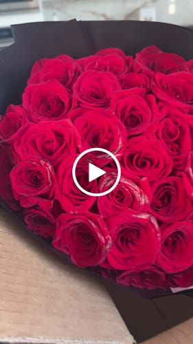 Customer video review of Red Rose Bouquet