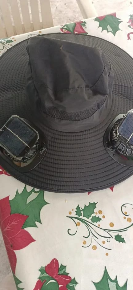 Customer photo review of Dual Fan Wide Brim Hat with Solar Charging