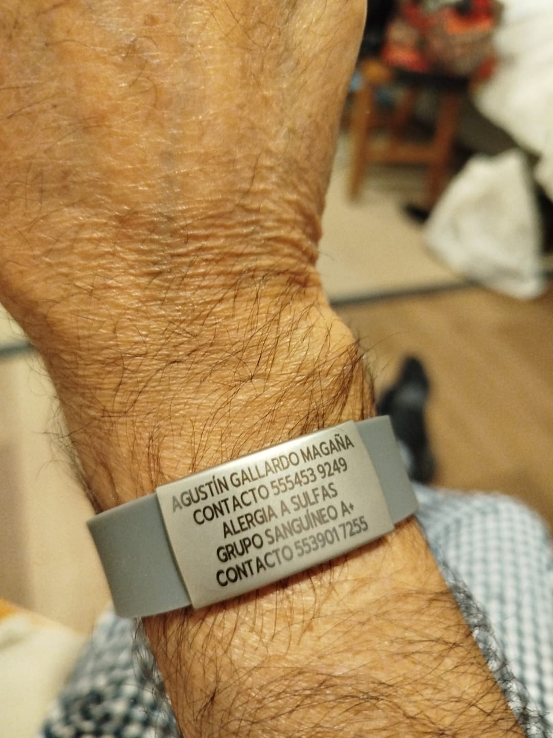Customer photo review of AXO ID - Brazalete de Emergencia