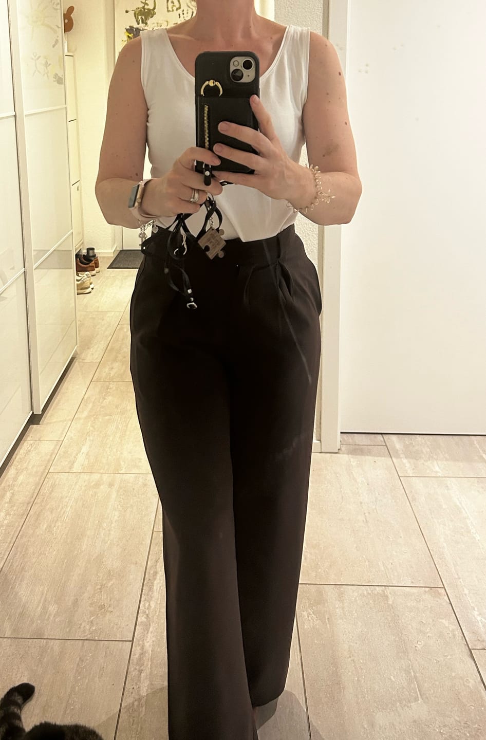 Customer photo review of Basic Line Hose elegant