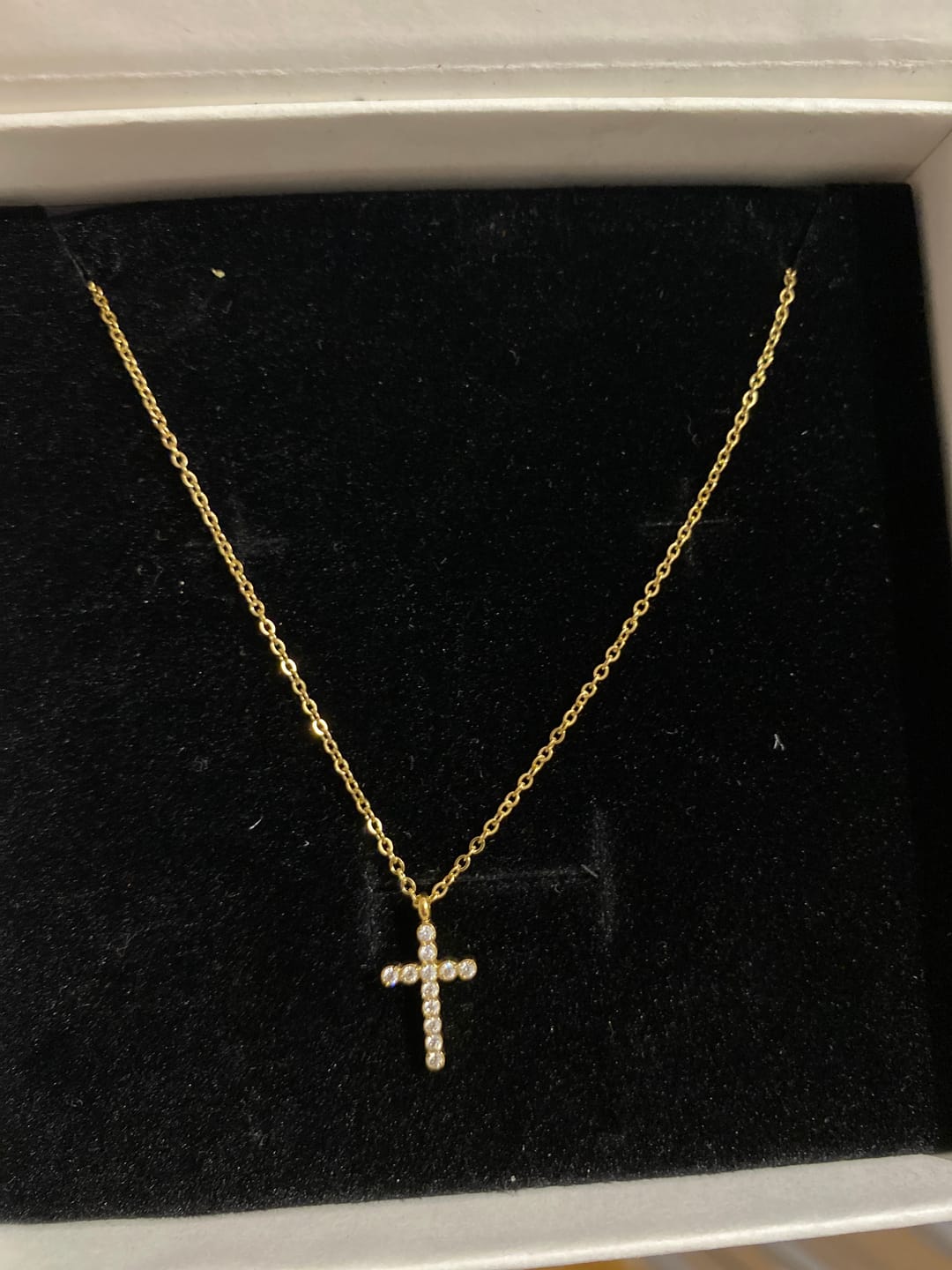 Customer photo review of Lantisor cu Cruciulita si pietricele