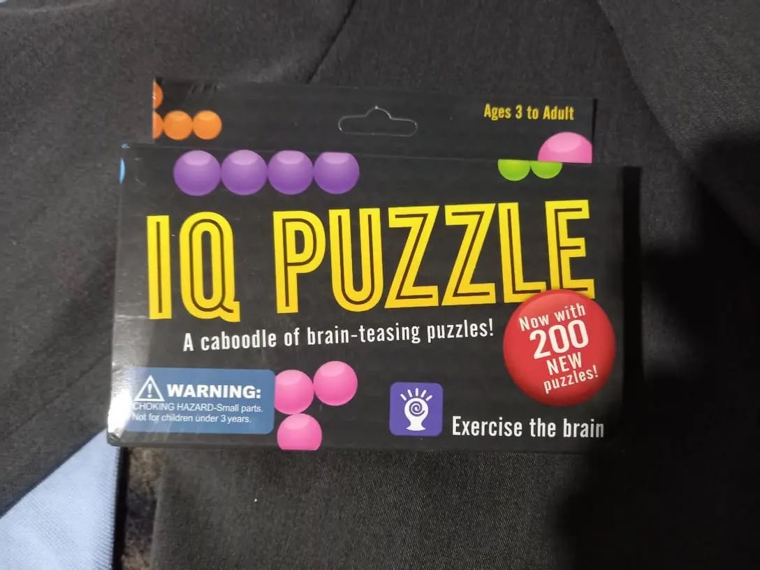 Customer photo review of Brainy Beads™ – IQ Puzzle Game