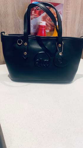 Customer photo review of The Carryall Icon Tote