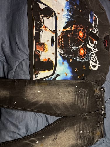 Customer photo review of Godspeed Drive In Tee Washed Black