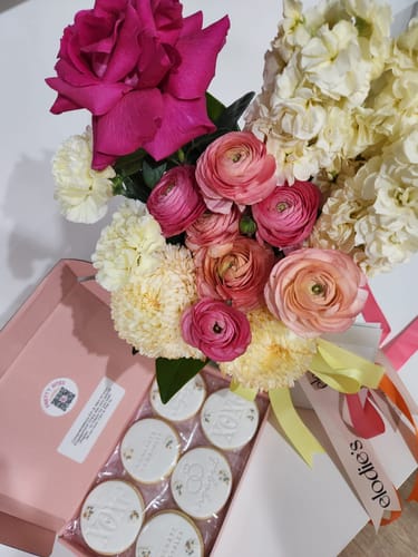 Customer photo review of Engagement Cookie Box