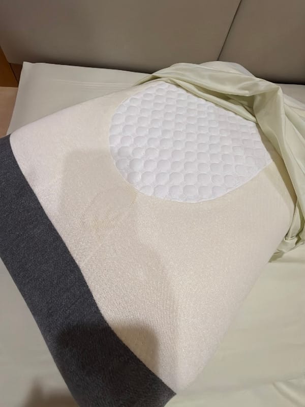 Customer photo review of Getha 3D Auto Latex Pillow