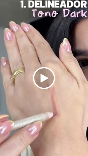 Customer video review of LÁPIZ DELINEADOR COLOR PENCIL