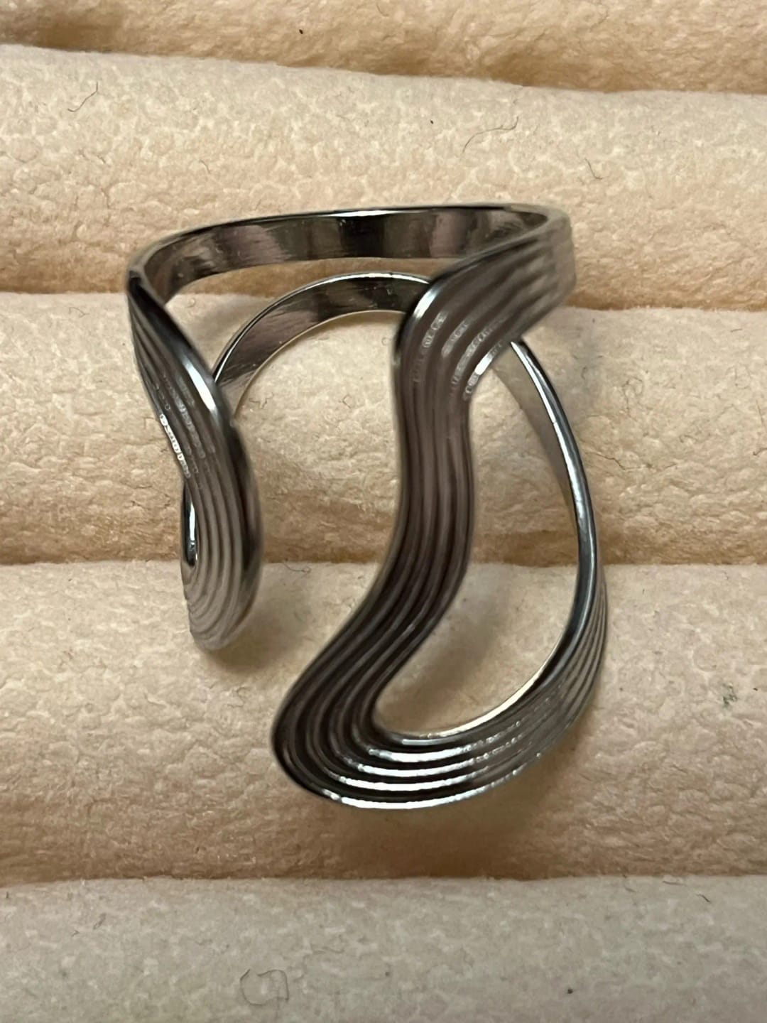 Customer photo review of Kendra Stainless Steel Ring