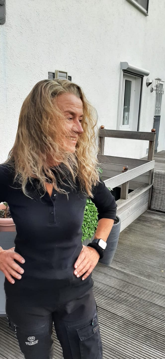 Customer photo review of 3-6% Herbal-Love Haarseife (Tiefenreinigung & schnell fettendes Haar)