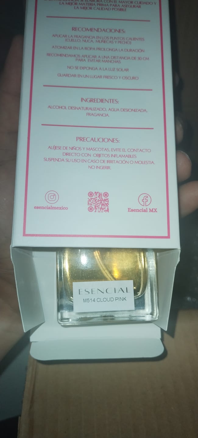 Customer photo review of M514 Inspirado en: Cloud Pink - Ariana Grande