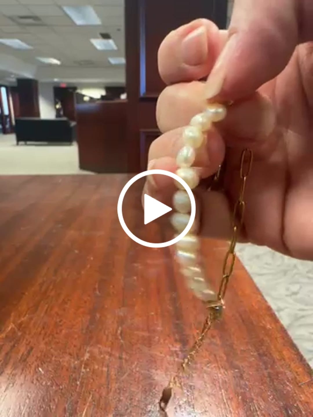 Customer video review of Rhoni® 14K Gold Paper Clip Pearl Bracelet (Bundle)