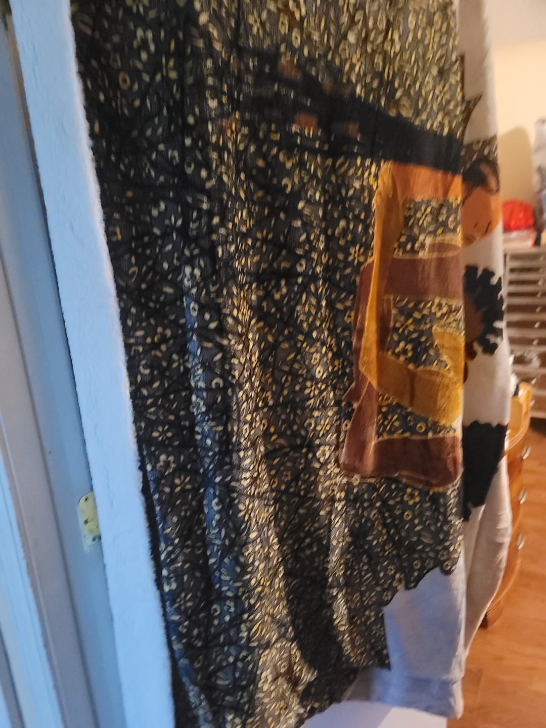 Customer photo review of Luxe Sherpa Fleece Throw Blanket