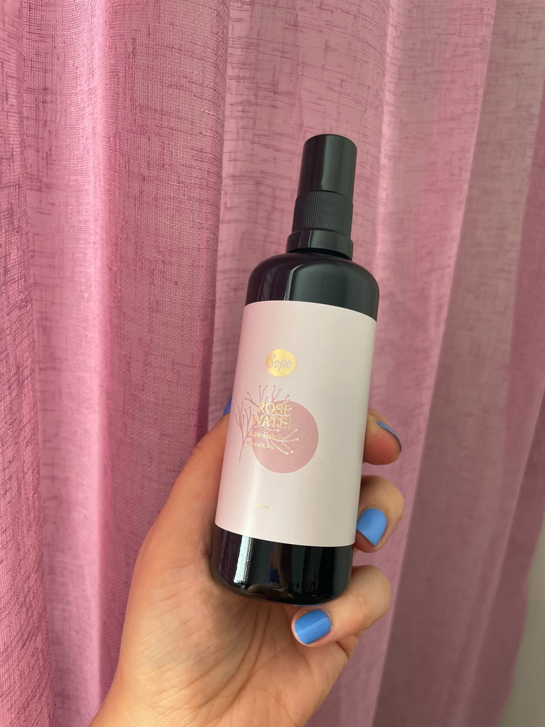 Customer photo review of Sielunsiskojen Patsuli-Ruusuvesi
