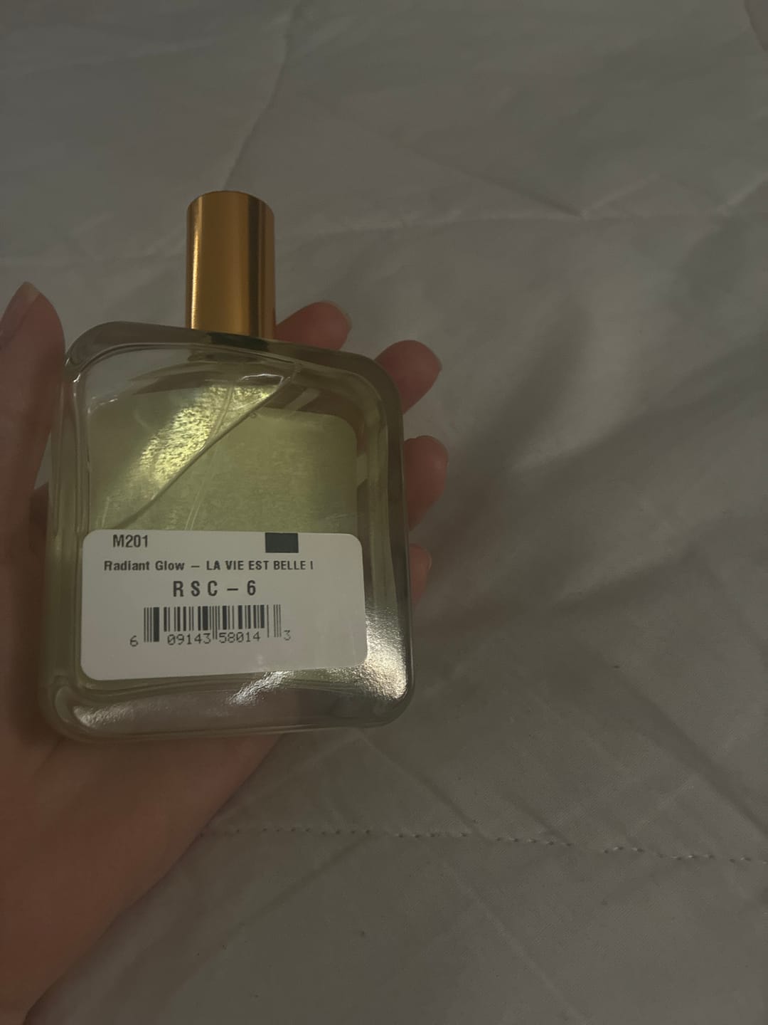 Customer photo review of Radiant Glow - Inspirado en LA VIE EST BELLE LECLAT de LANCOME 100ml-