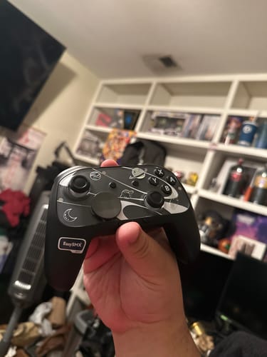 Customer photo review of EasySMX® S10 Gaming Controller for Switch 2: TMR Sticks, HD Rumble, Swappable D-pad - Pre-order