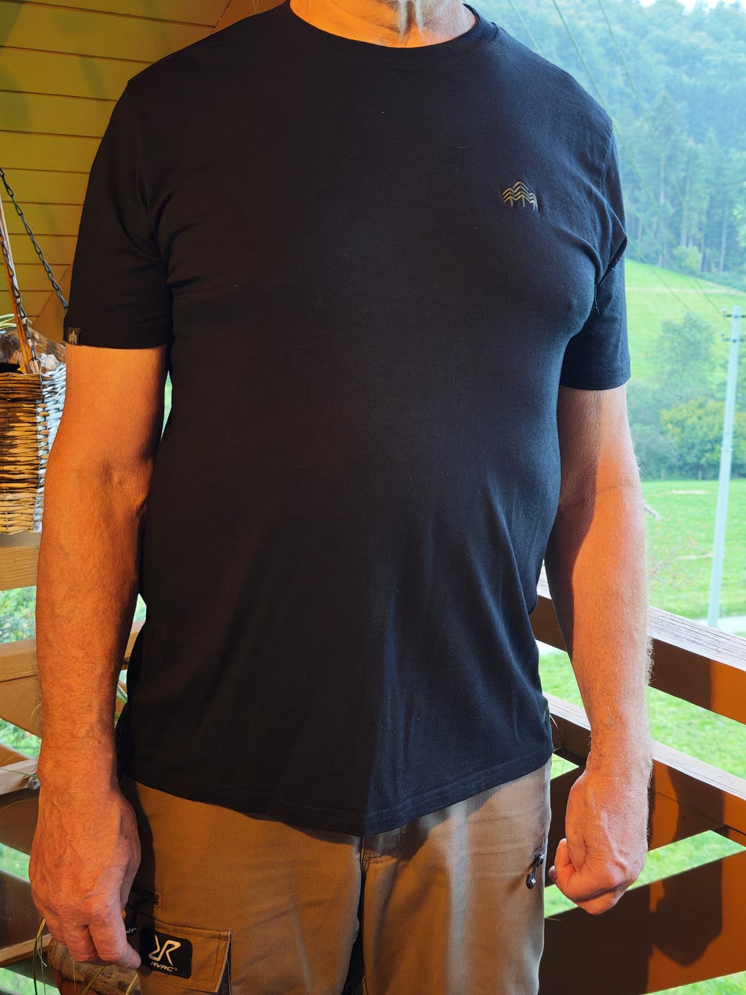 Customer photo review of Holzbrüder® Herren Bambus Shirt
