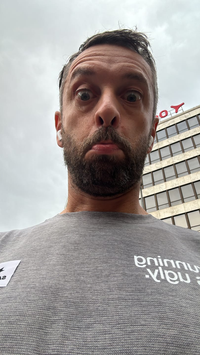 Customer photo review of saysky clean combat t-shirt, grey.