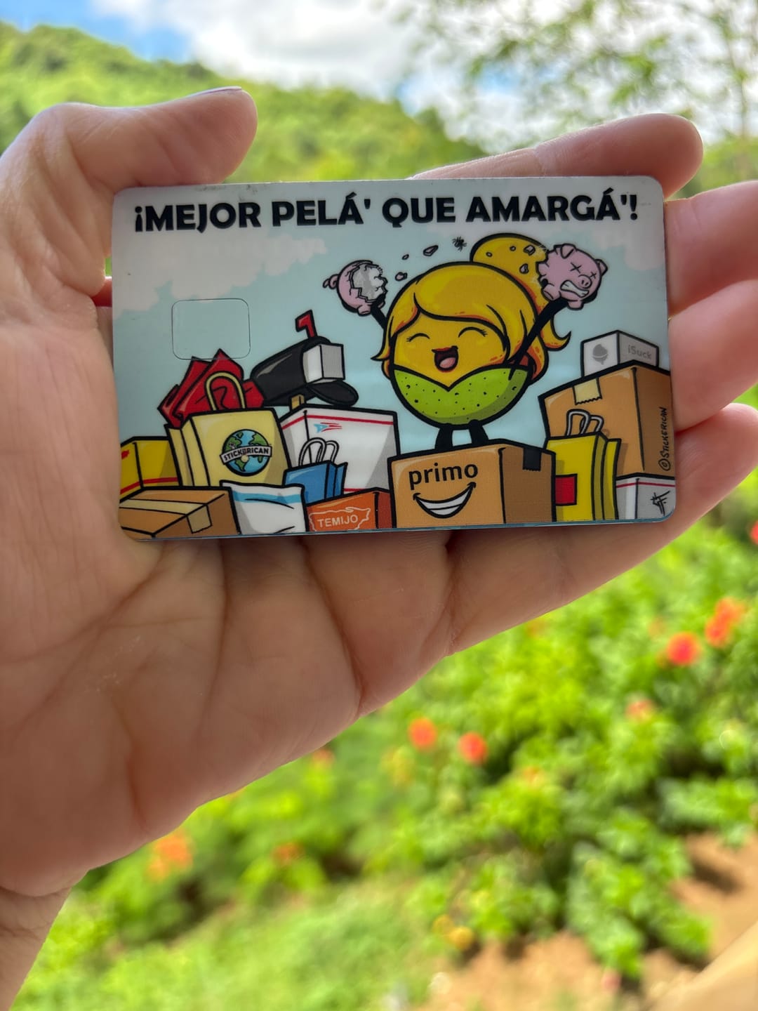 Customer photo review of (Damas) Mejor Pelá' que Amargá' - Sticker para Tarjeta de Crédito