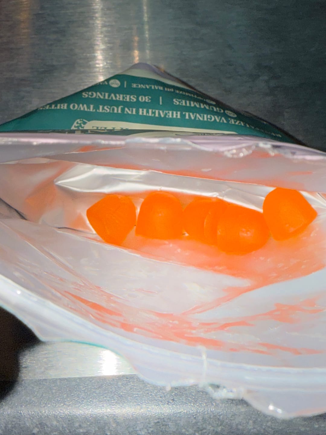 Customer photo review of Pineapple Vaginal Probiotic Gummies - pH Balance & Freshness Support