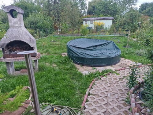 Customer photo review of Capa para Sofá Redondo de Jardim Chaise Impermeável UV