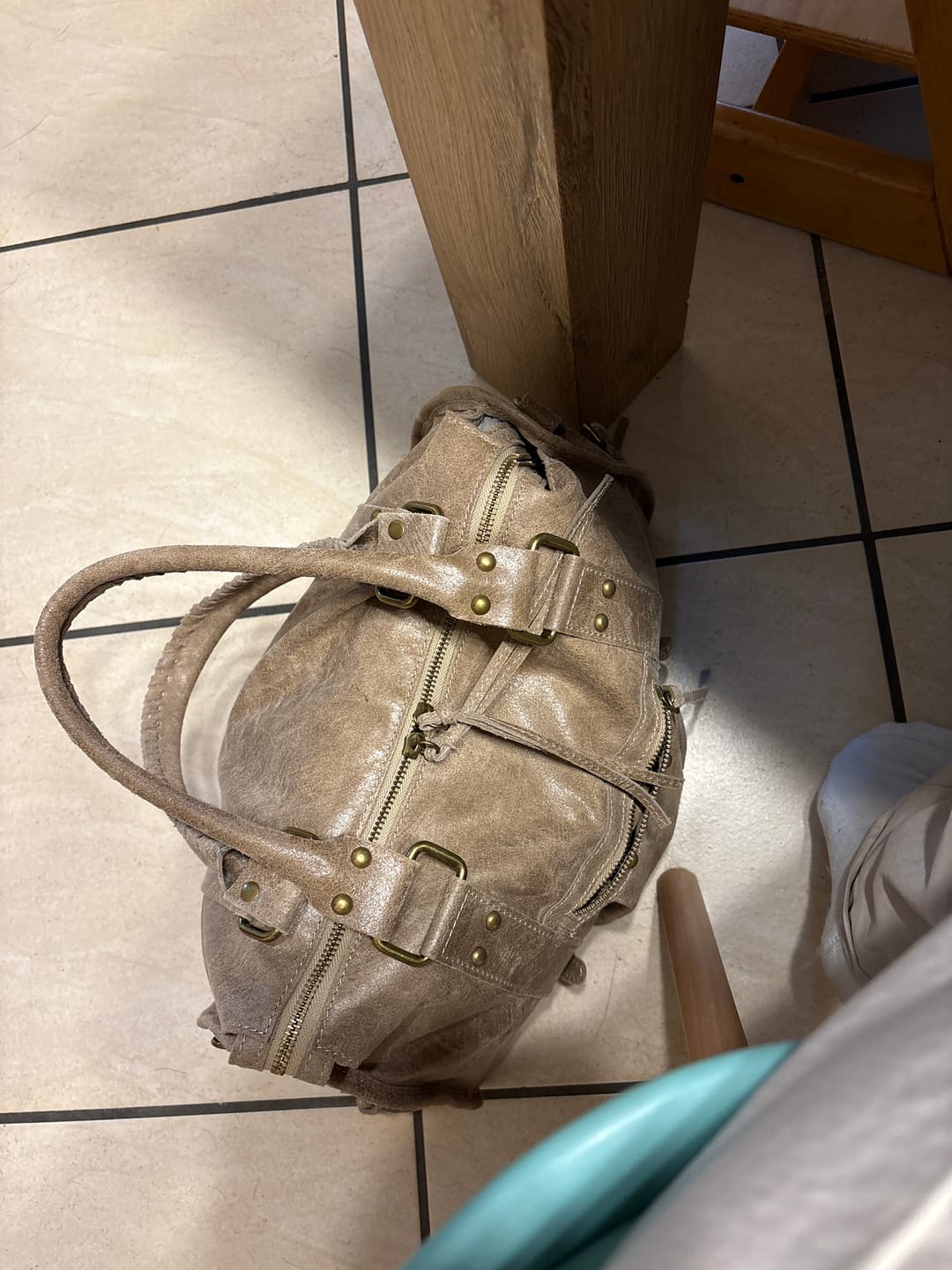 Customer photo review of It girl bag teddy brown