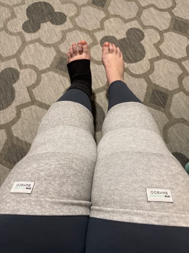 Customer photo review of Premium Bamboo Knee Sleeve (Single)