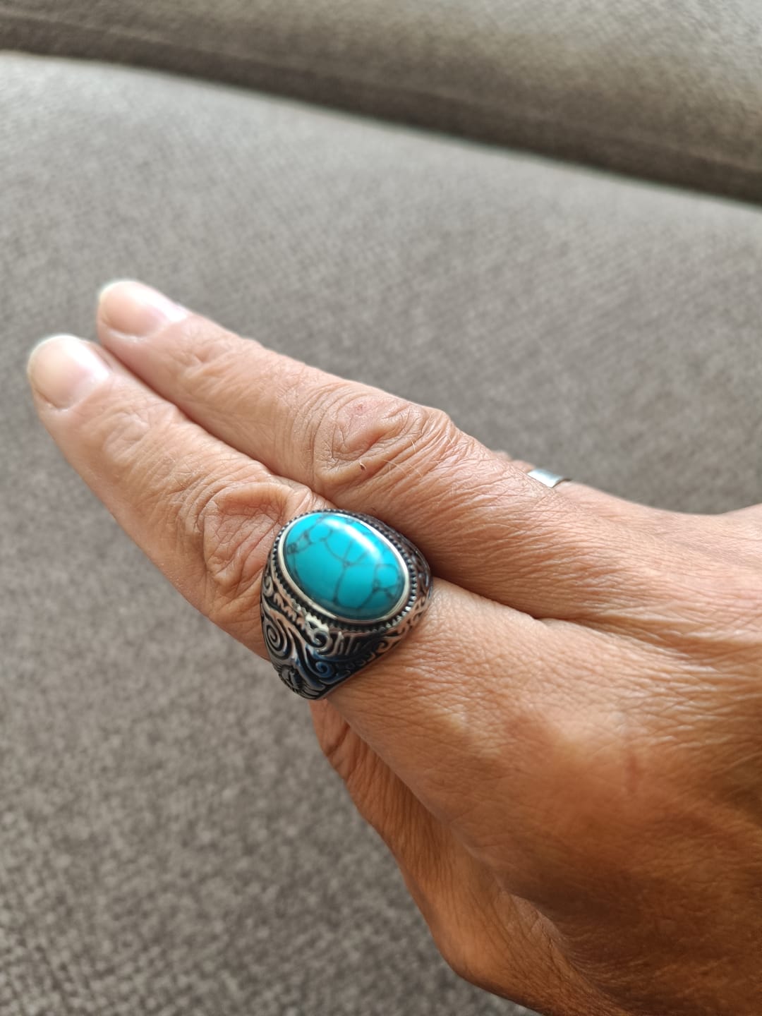 Customer photo review of BLUE EYES.