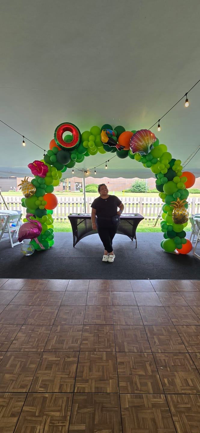 Customer photo review of 10x8 Ft Aluminum Balloon Arch Frame Wedding Arch Stand