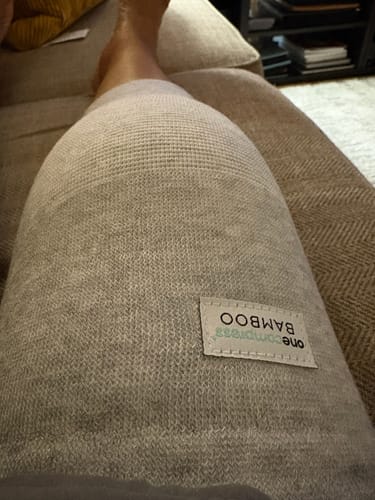 Customer photo review of Premium Bamboo Knee Sleeve (Single)
