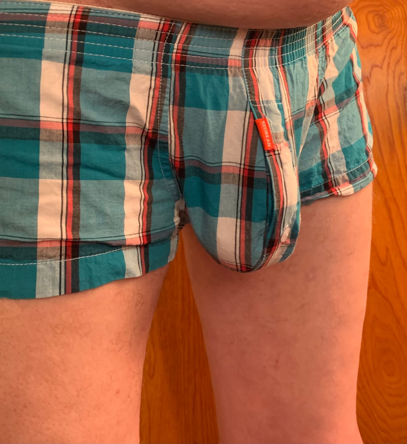Customer photo review of Mens Plaid Front Pouch Boxer Shorts