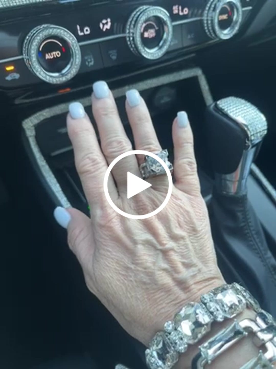 Customer video review of LuxeLink Glass Square Ring