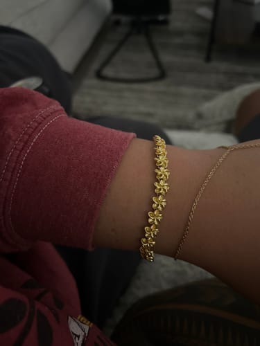 Customer photo review of Kapuanani Flatback Link Bracelet